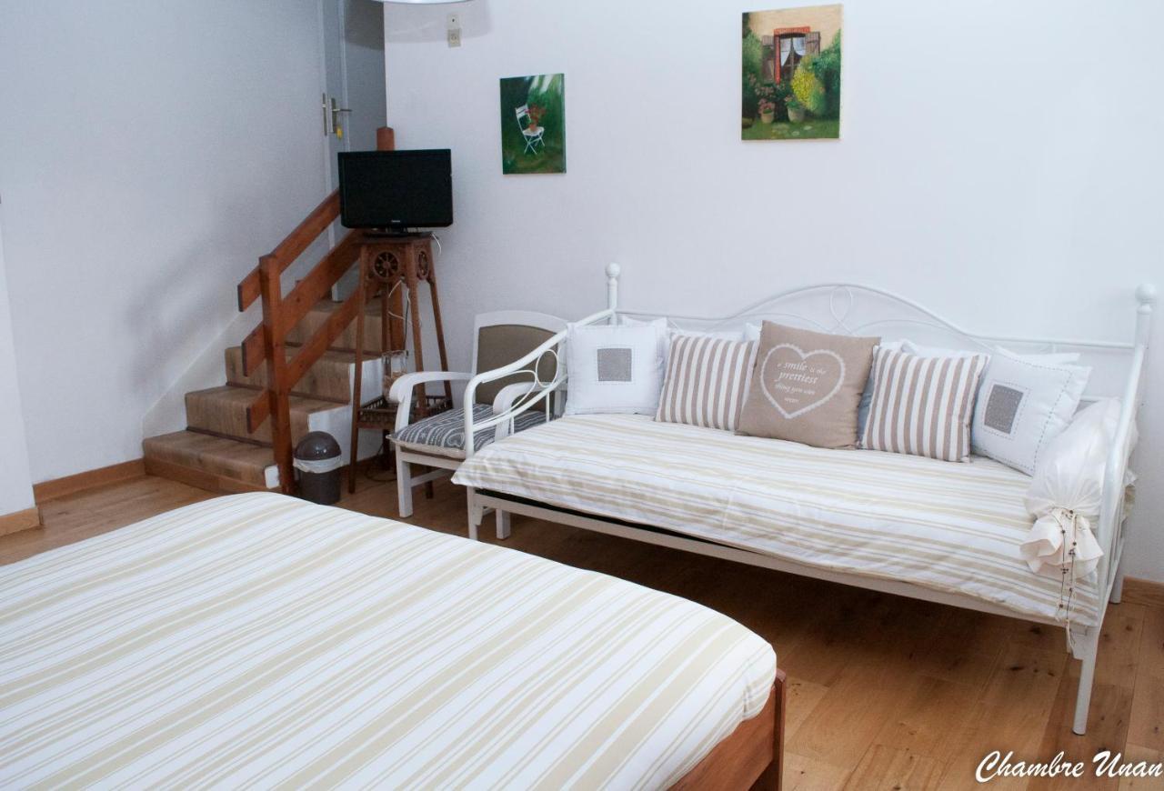 Ty Daou Gwez Bed & Breakfast Irodouer Bagian luar foto