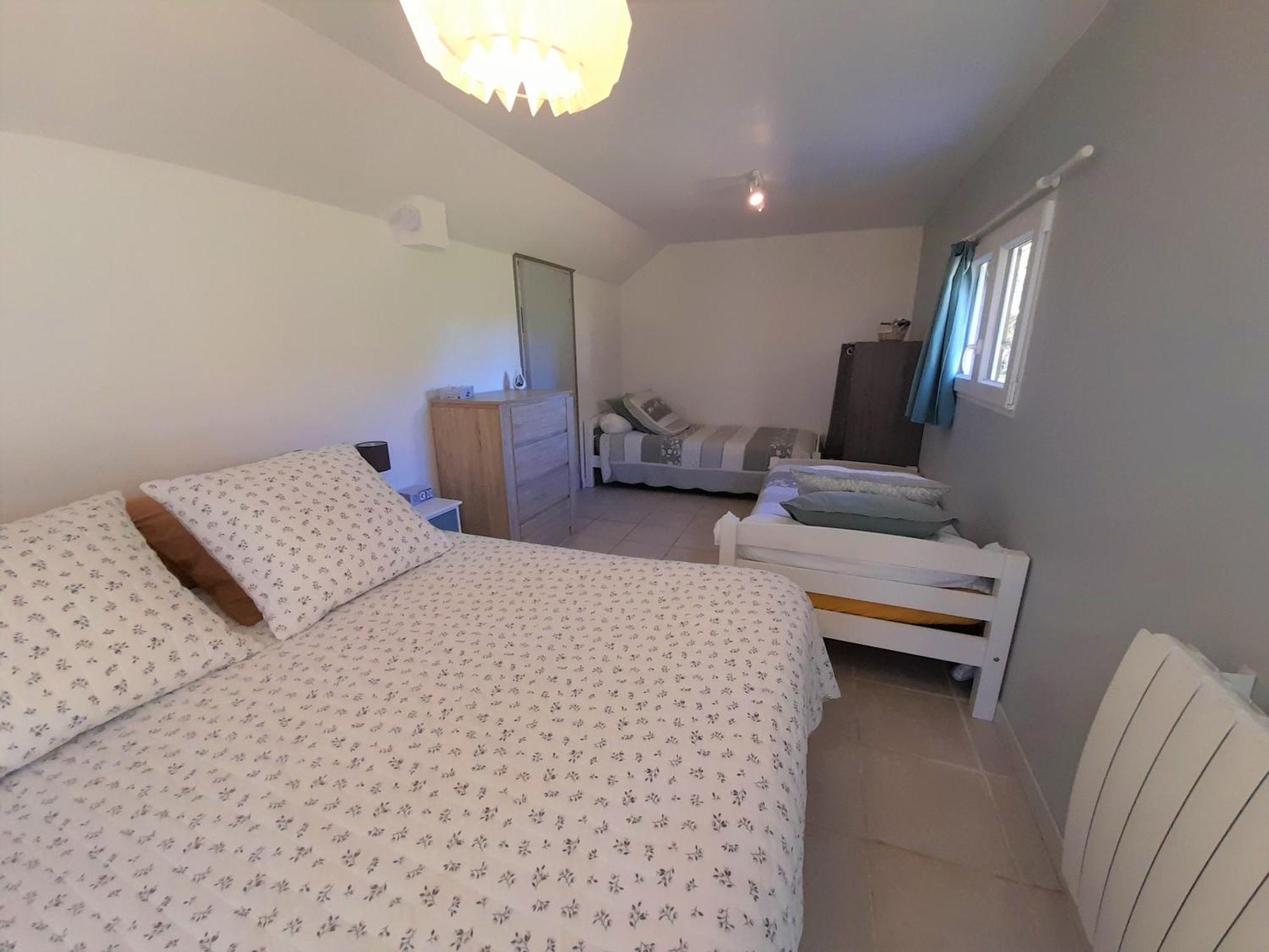 Ty Daou Gwez Bed & Breakfast Irodouer Bagian luar foto